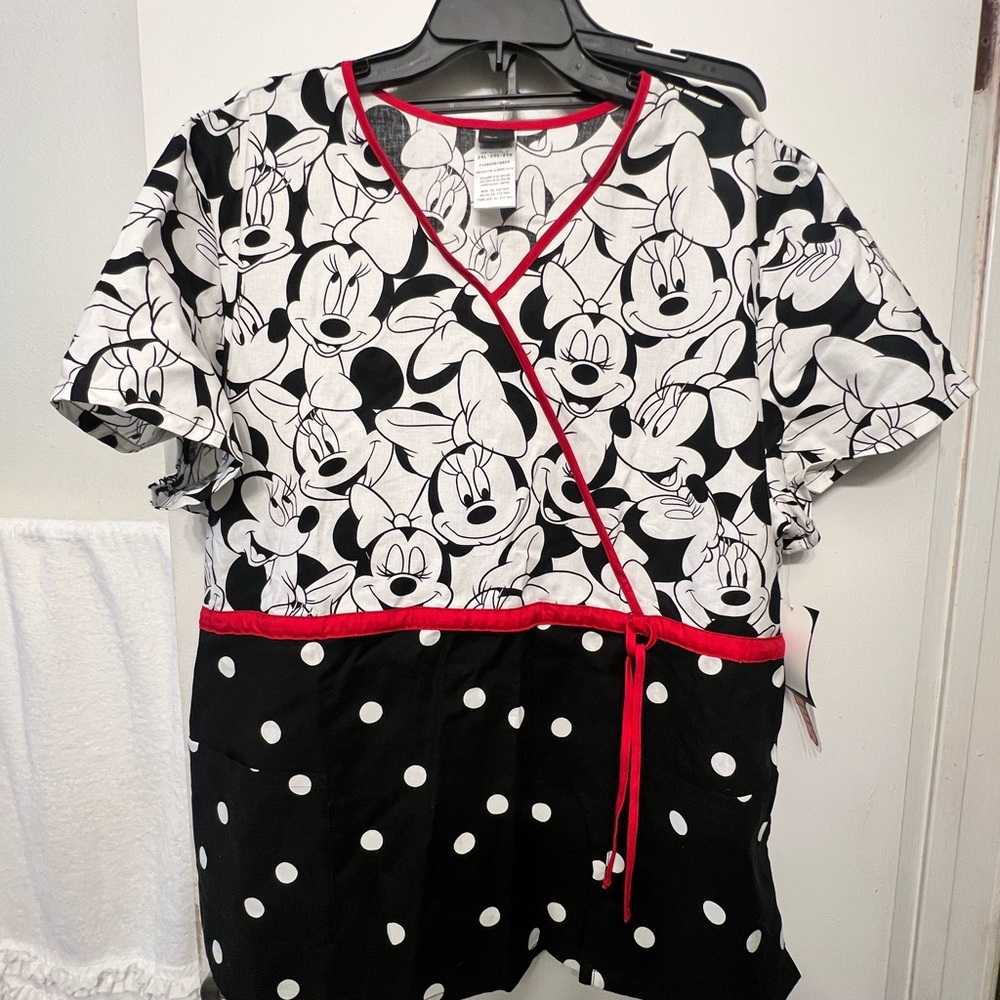 Disney Black and White Minnie Mouse Top with Red Accents